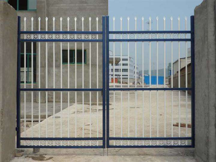 护栏门